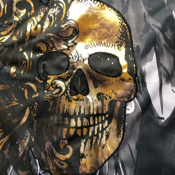 Robert Graham Saints/Sinners Gold Metallic Men's Size L Graphic Skull T-Shirt - Picture 10 of 16